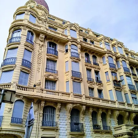 Appartement Palais Ophelia *